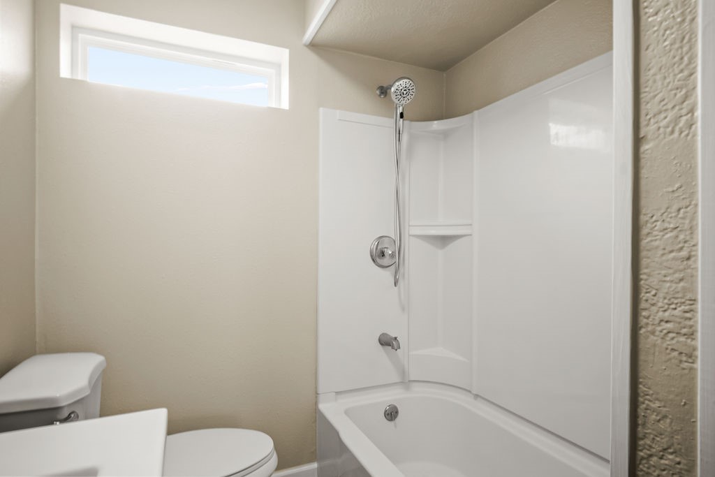 213 Avenue J Property Photo 30