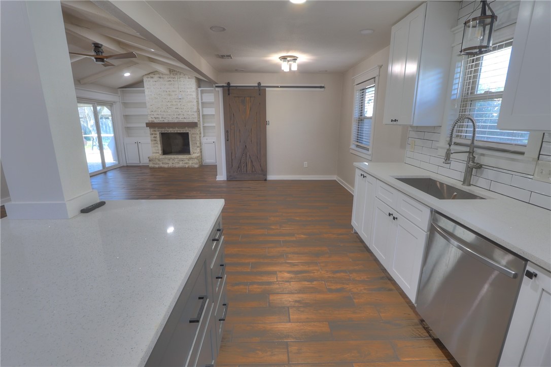 5209 Bromley Dr Property Photo 12