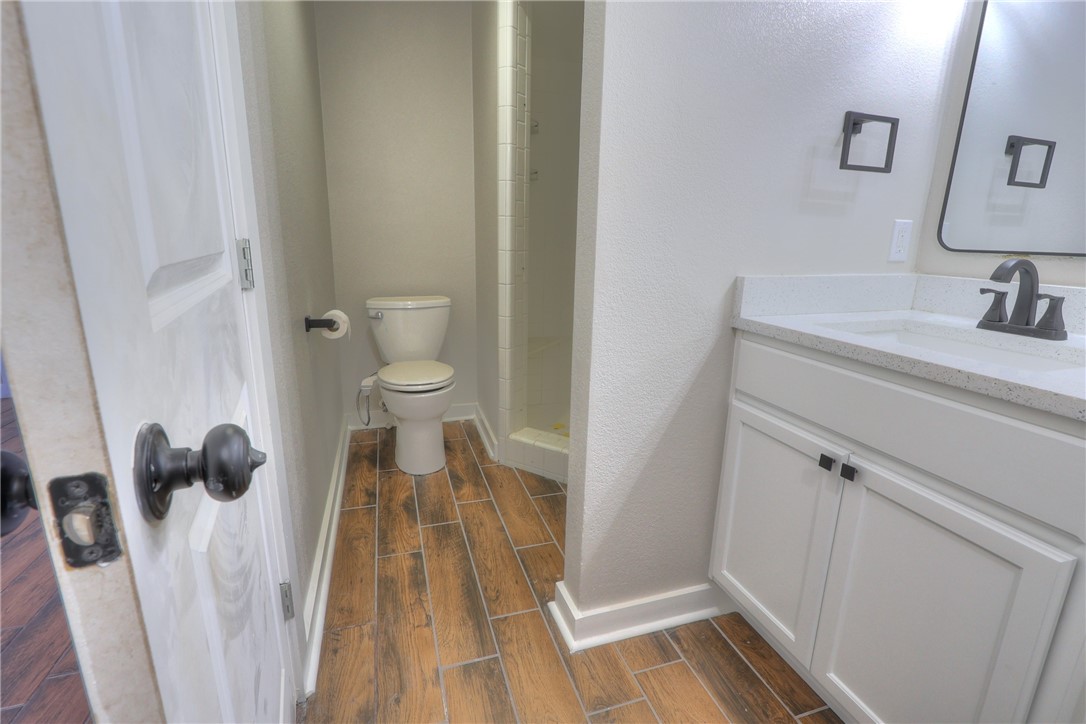 5209 Bromley Dr Property Photo 27