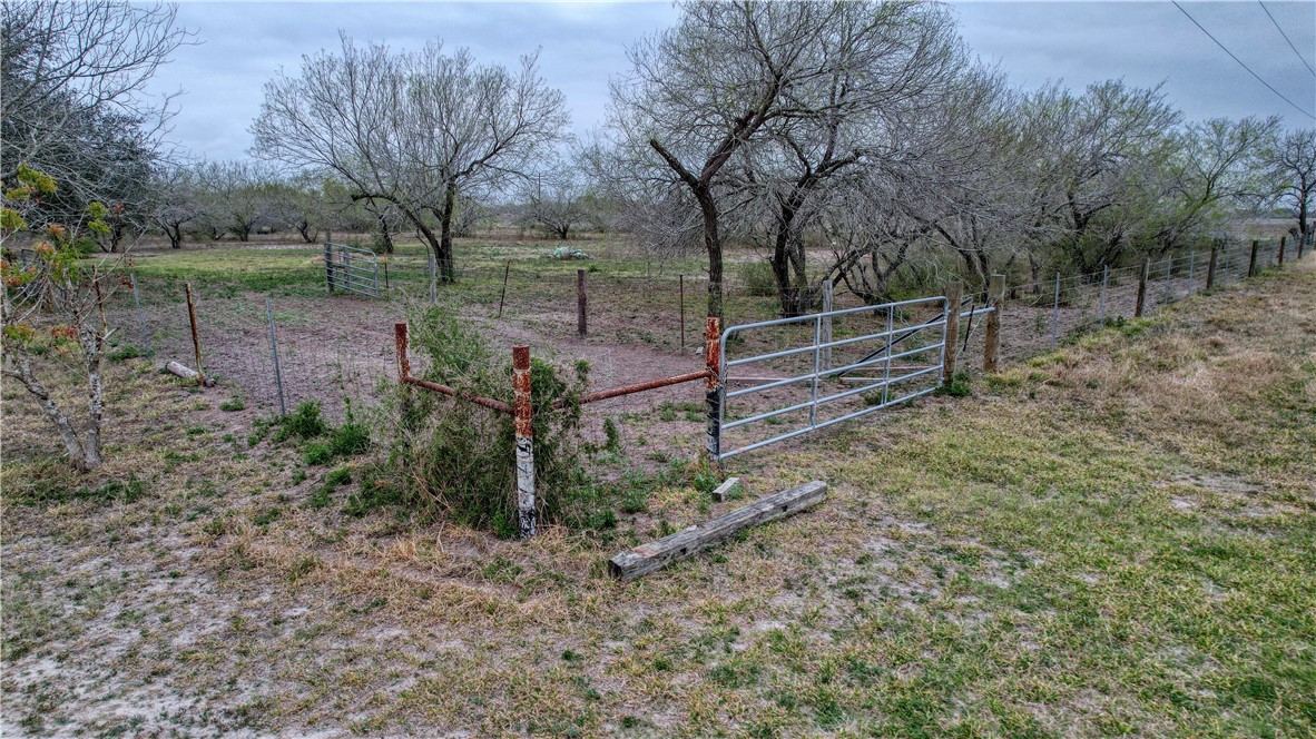 227 E Fm 772 Property Photo 27