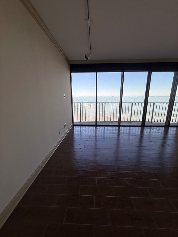 4350 Ocean Dr 303 Property Photo 11