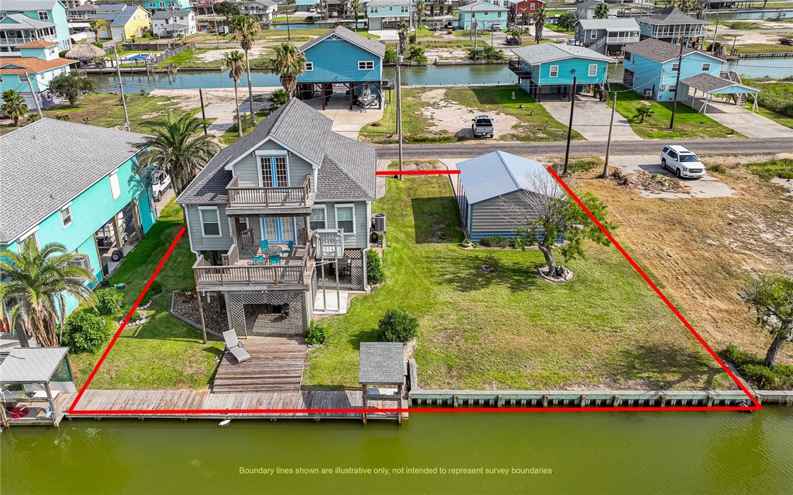 215 Sailfish Dr Property Photo 2