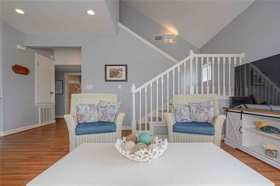 215 Sailfish Dr Property Photo 10