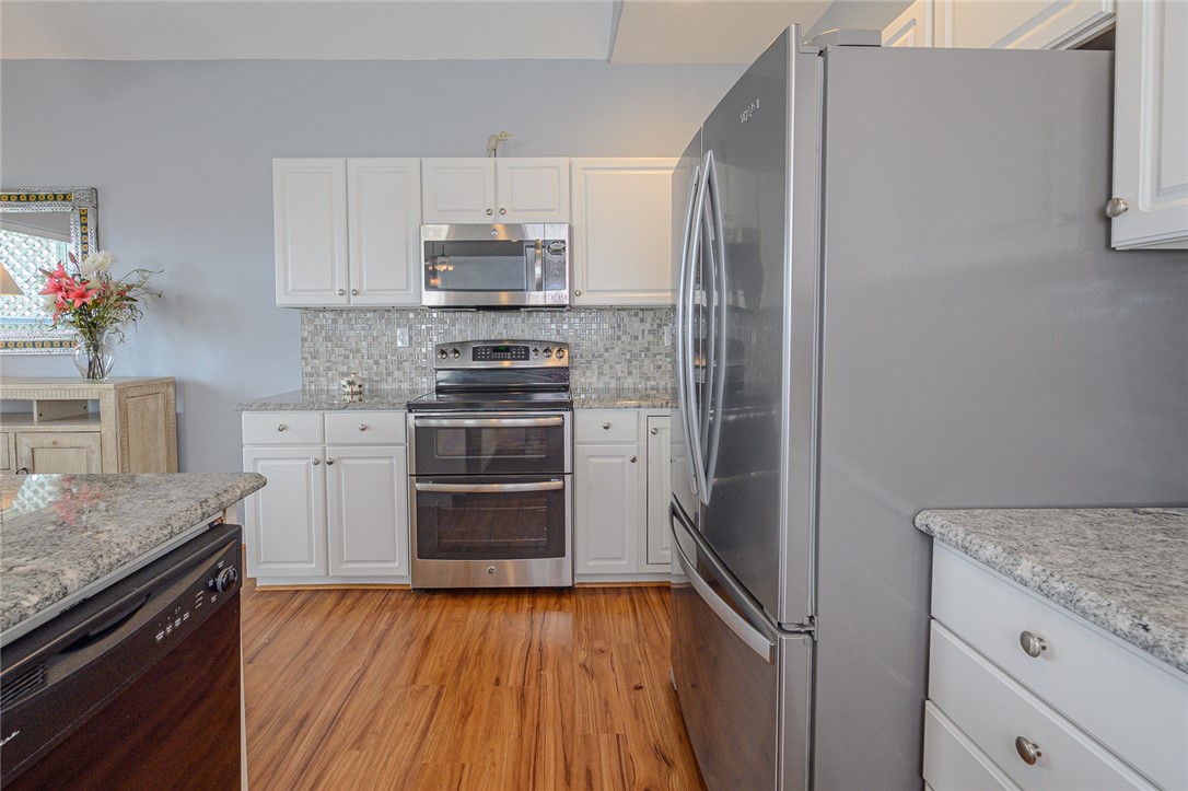215 Sailfish Dr Property Photo 17