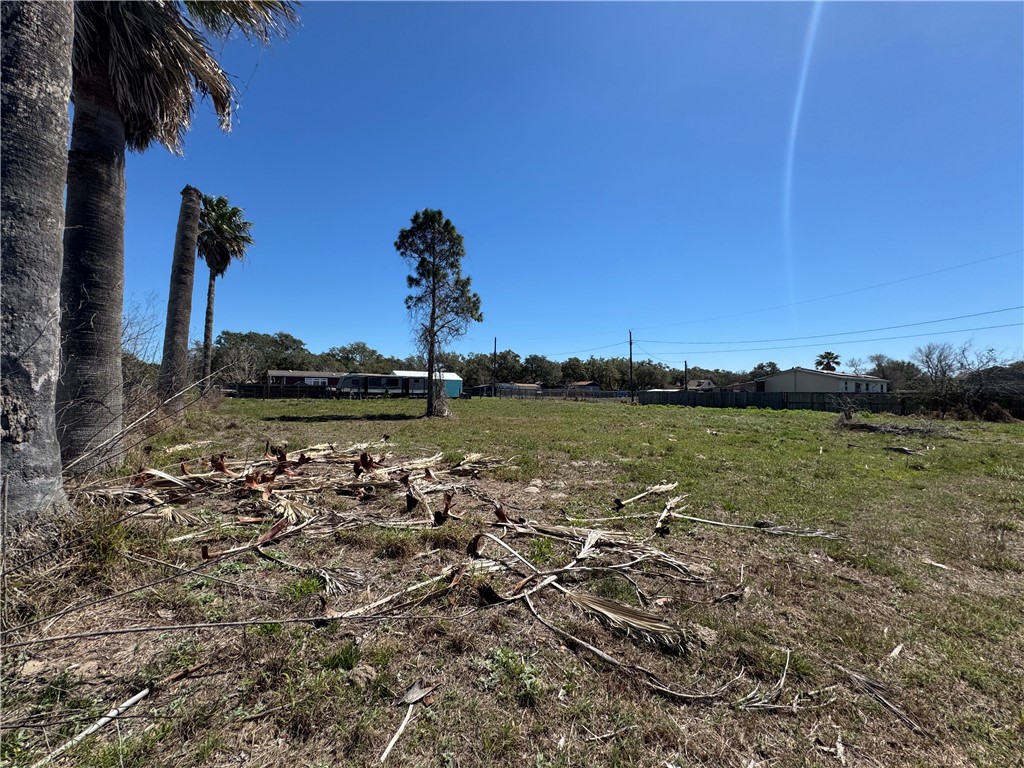 312 Catalina Property Photo 3