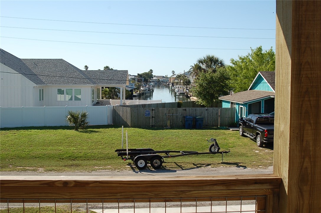 1 Jamaica Dr Property Photo 8