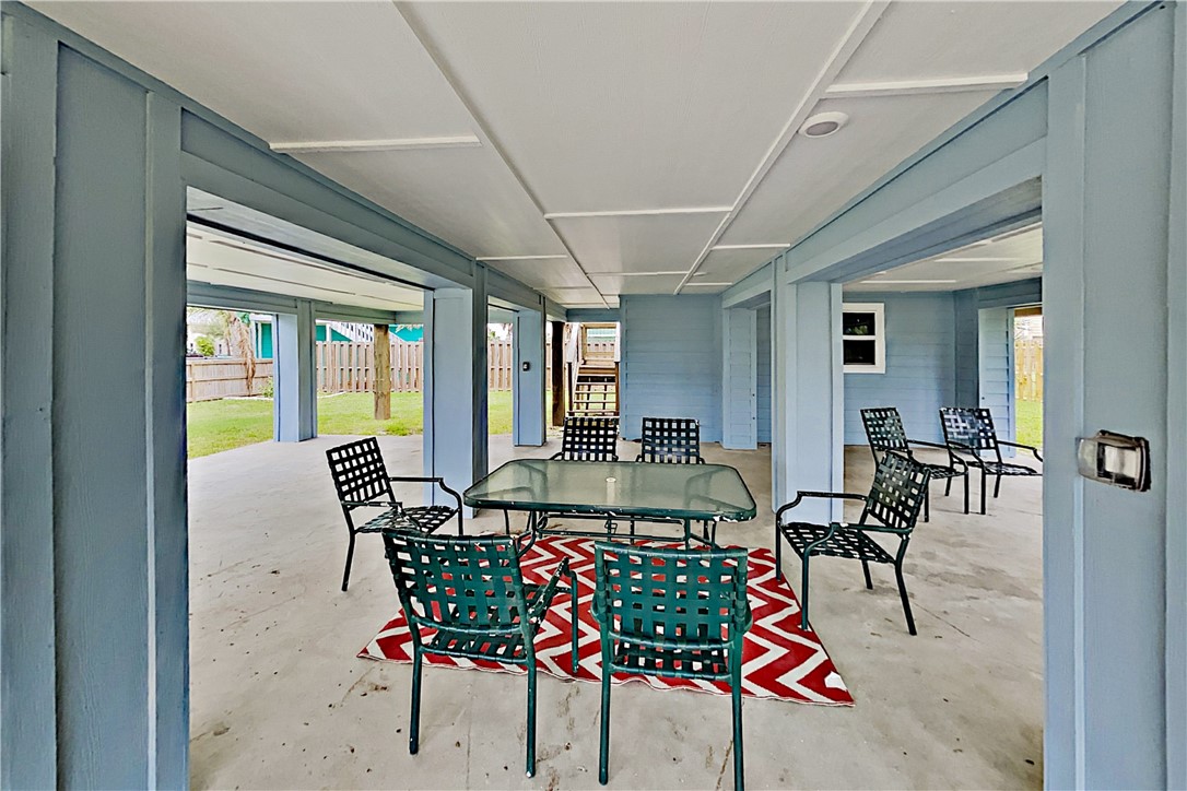 1 Jamaica Dr Property Photo 29