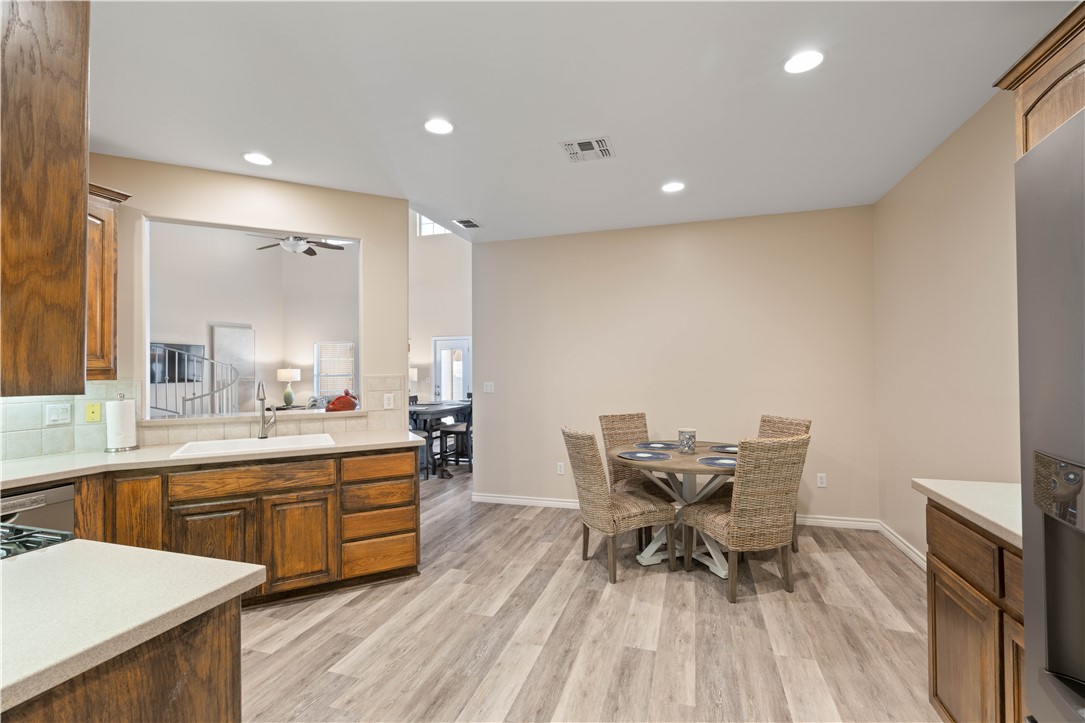 12 Olde Towne Lane Property Photo 17