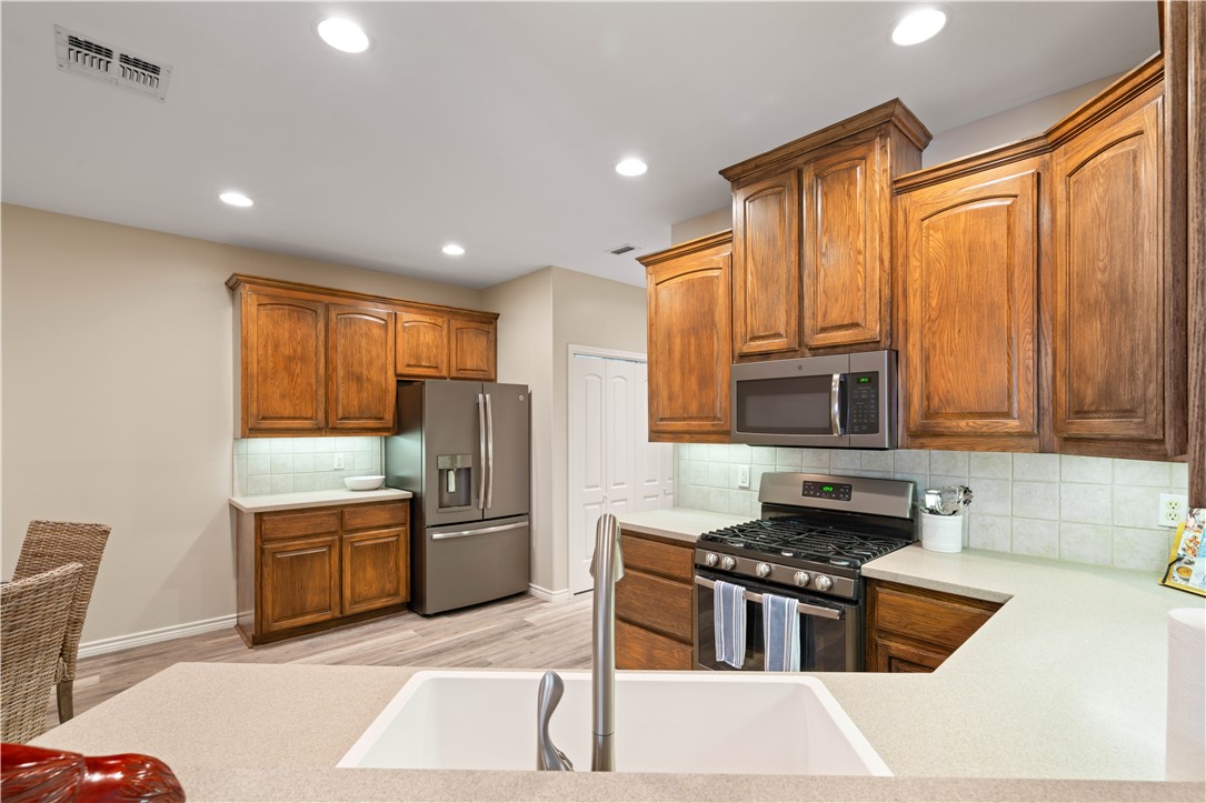 12 Olde Towne Lane Property Photo 18