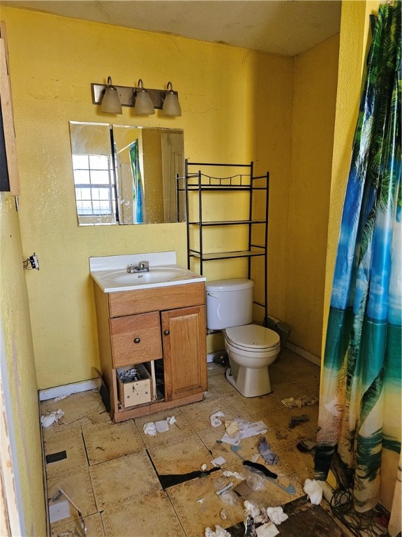 811 E Avenue D Property Photo 15