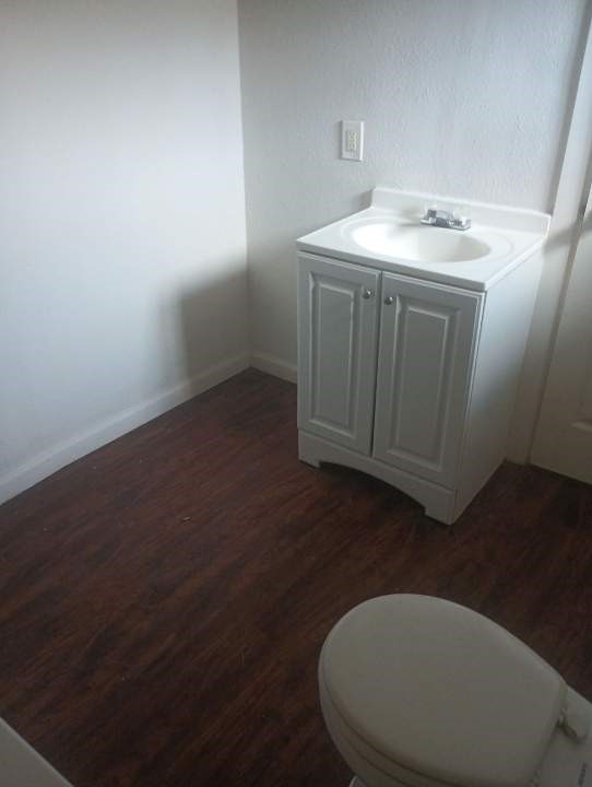 1620 7th St Property Photo 3