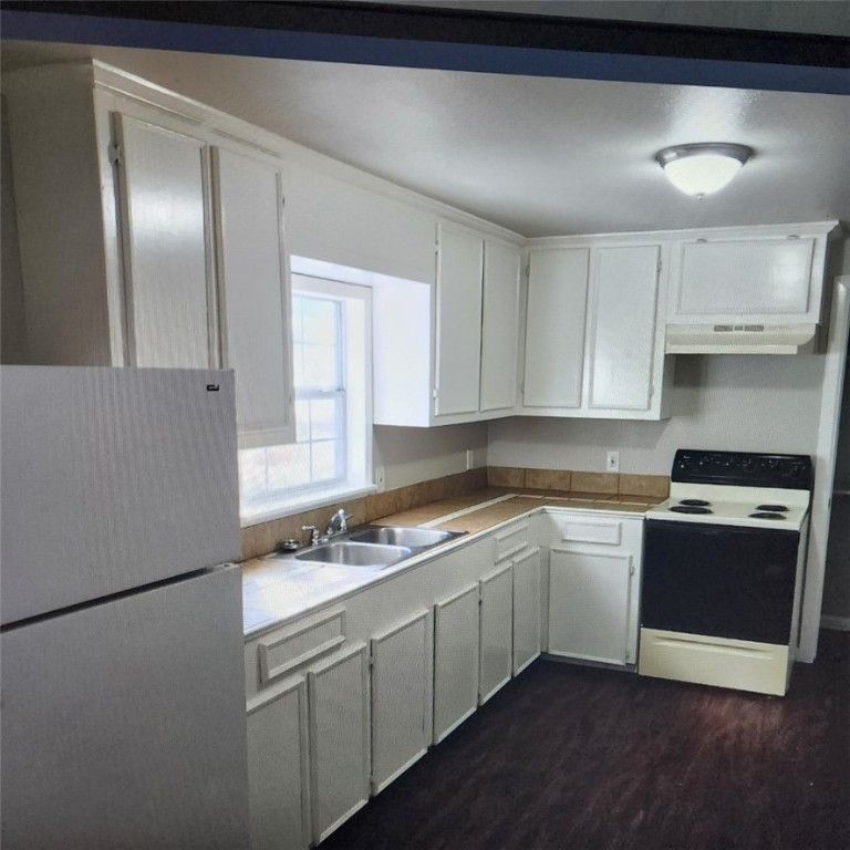 1620 7th St Property Photo 5