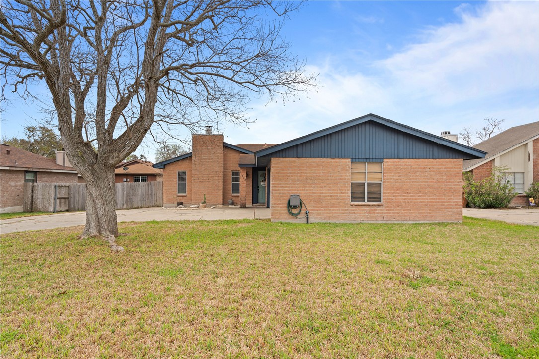 11633 Chispa Creek Dr Property Photo
