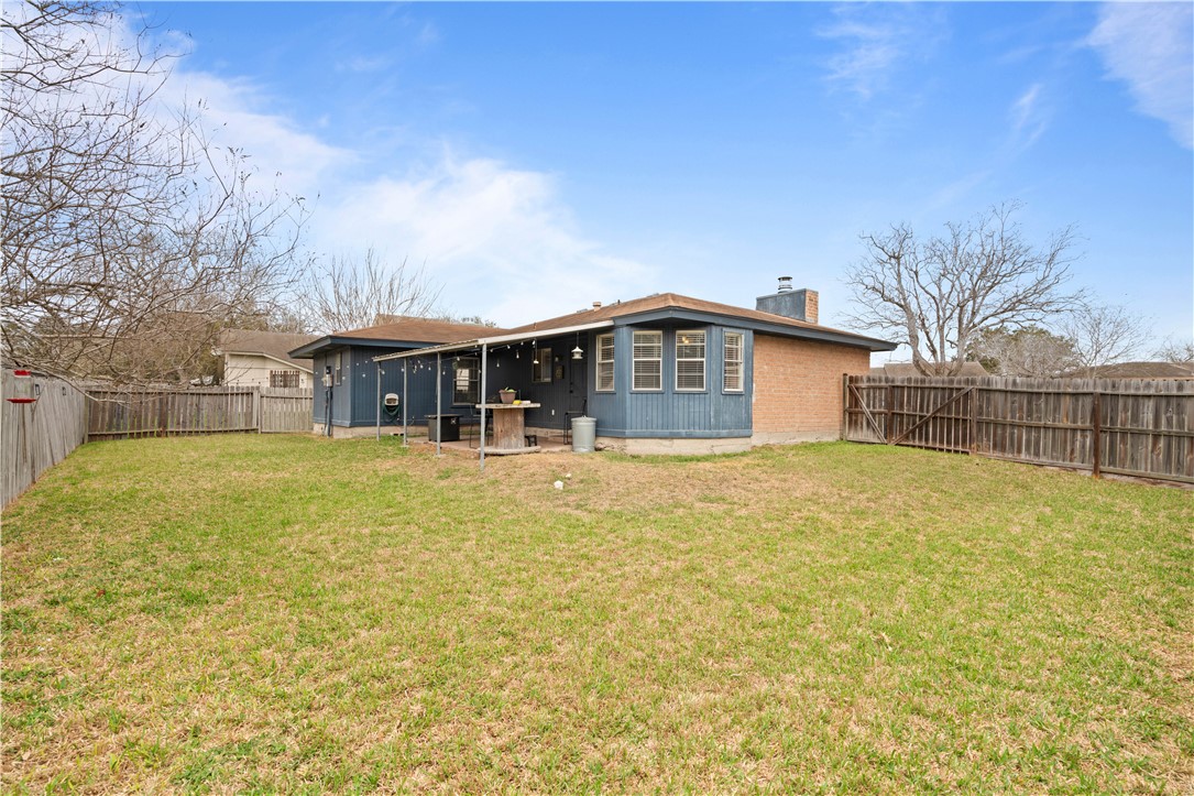 11633 Chispa Creek Dr Property Photo 19