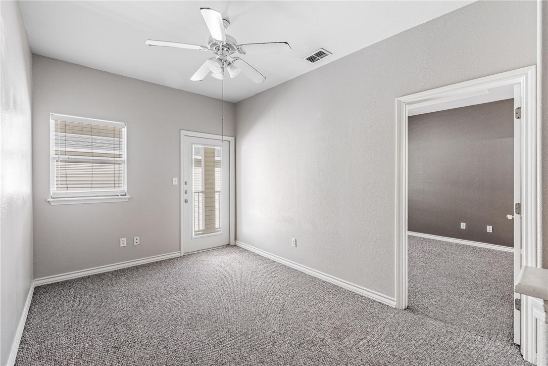 15110 Leeward Dr 102 Property Photo 23