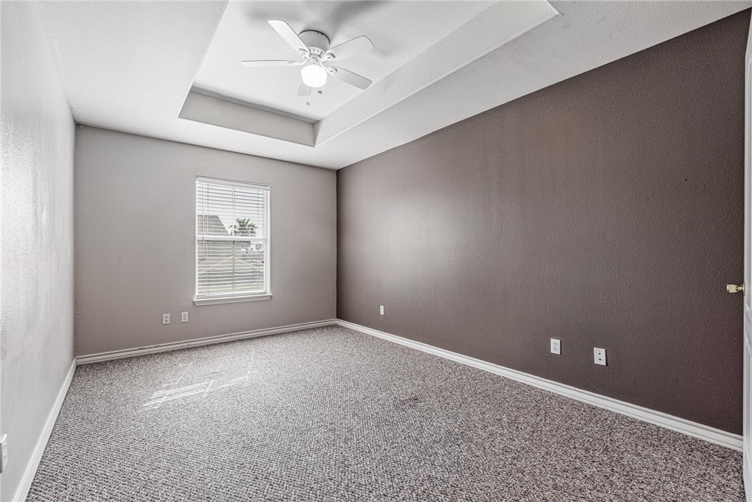 15110 Leeward Dr 102 Property Photo 26