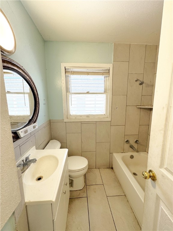 4457 Carlton St Property Photo 24