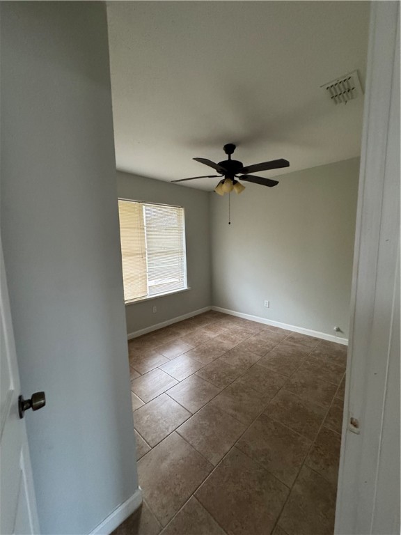 1821 Roslyn St Property Photo 7