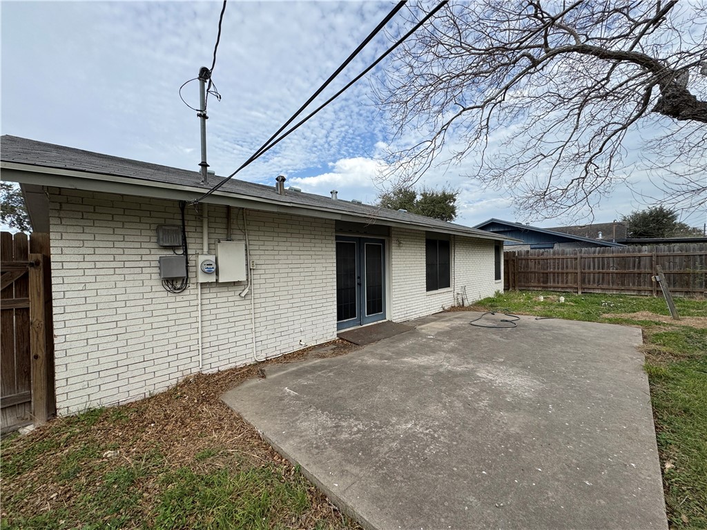1821 Roslyn St Property Photo 14