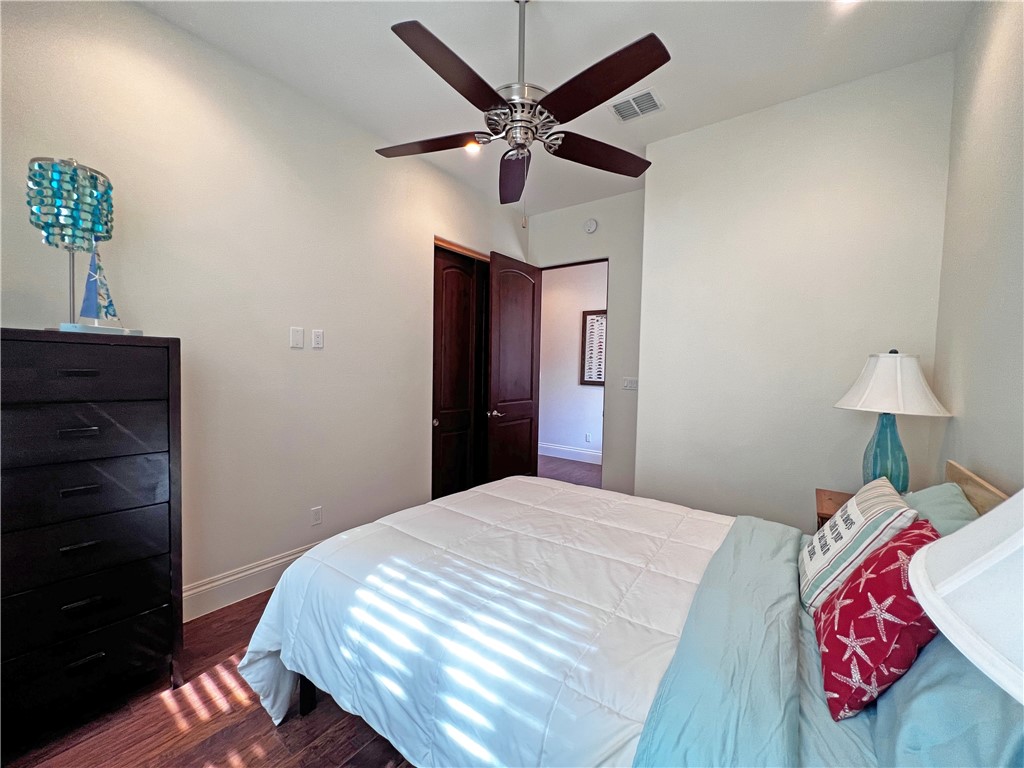 1303 Villas Dr Property Photo 21