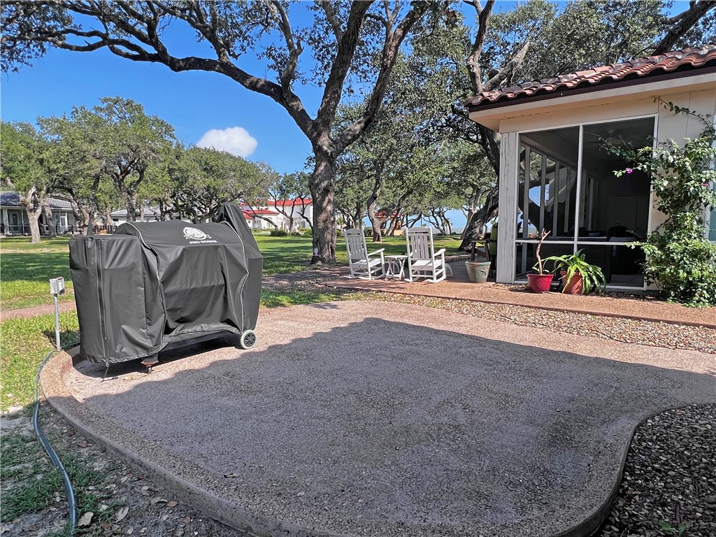 1303 Villas Dr Property Photo 31