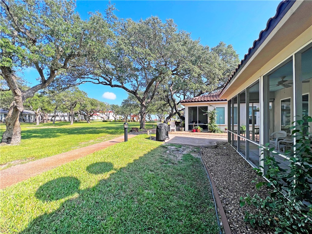 1303 Villas Dr Property Photo 34