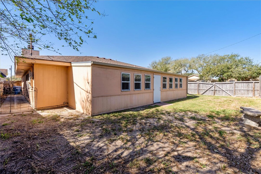 826 Mariana Dr Property Photo 25