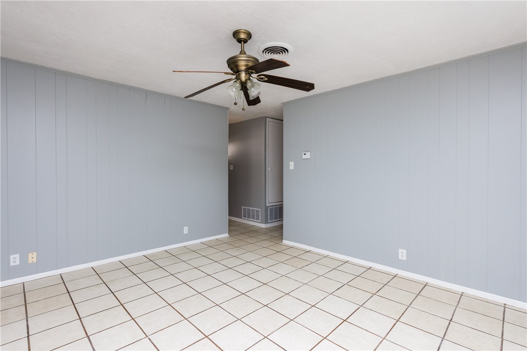 4705 Donegal Dr Property Photo 17
