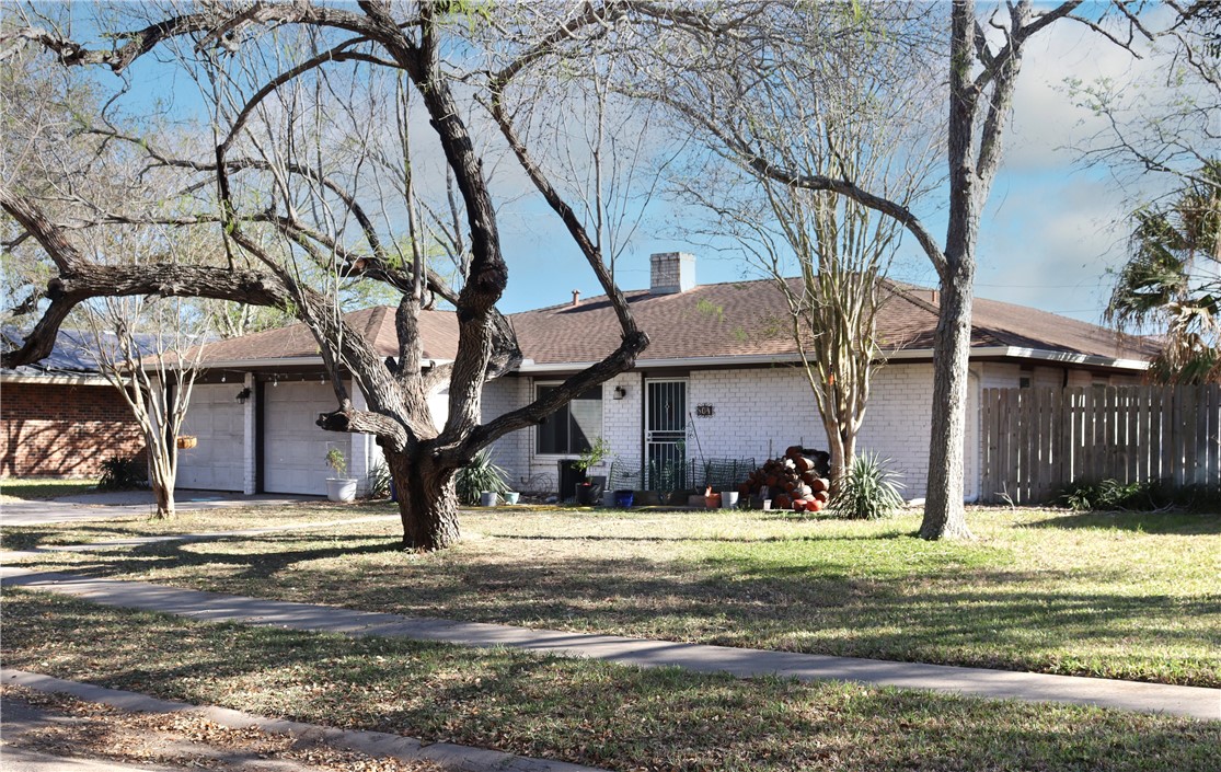 804 Hercules Dr Property Photo 3