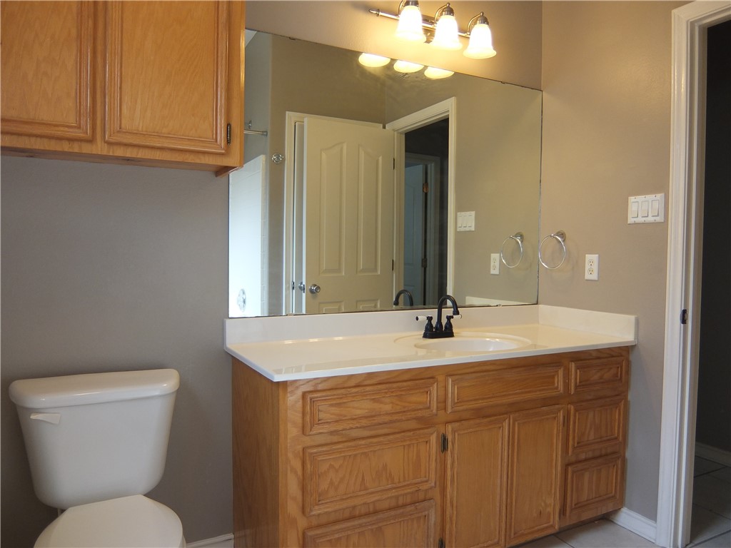 2505 Windrose Dr Property Photo 12