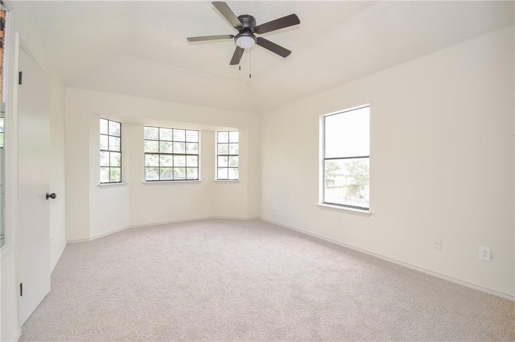 6941 Braesvalley Dr Property Photo 11