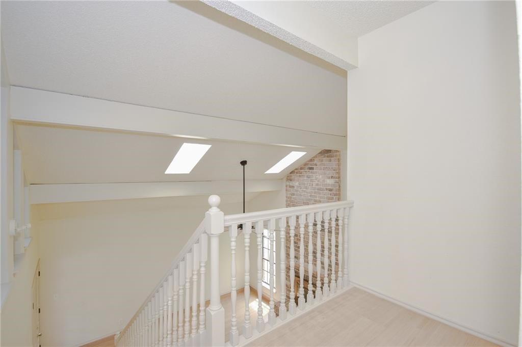 6941 Braesvalley Dr Property Photo 12