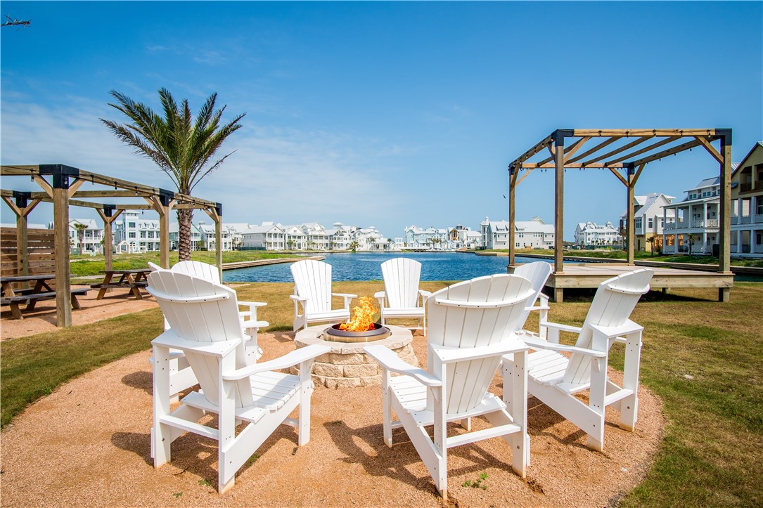180 Coastline Property Photo 9