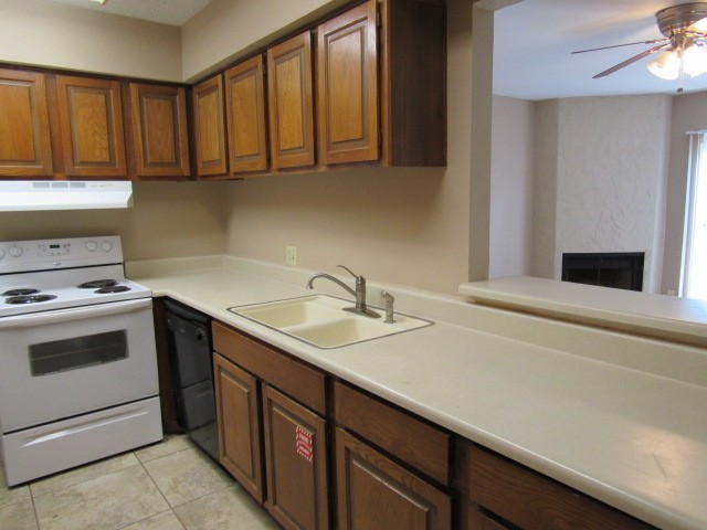 2725 Santa Fe St B Property Photo 6
