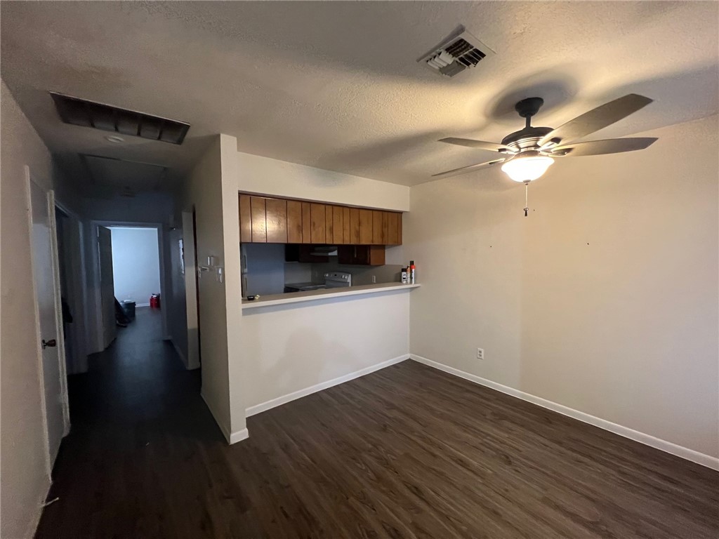 3705 Thornberry Ct Property Photo 7