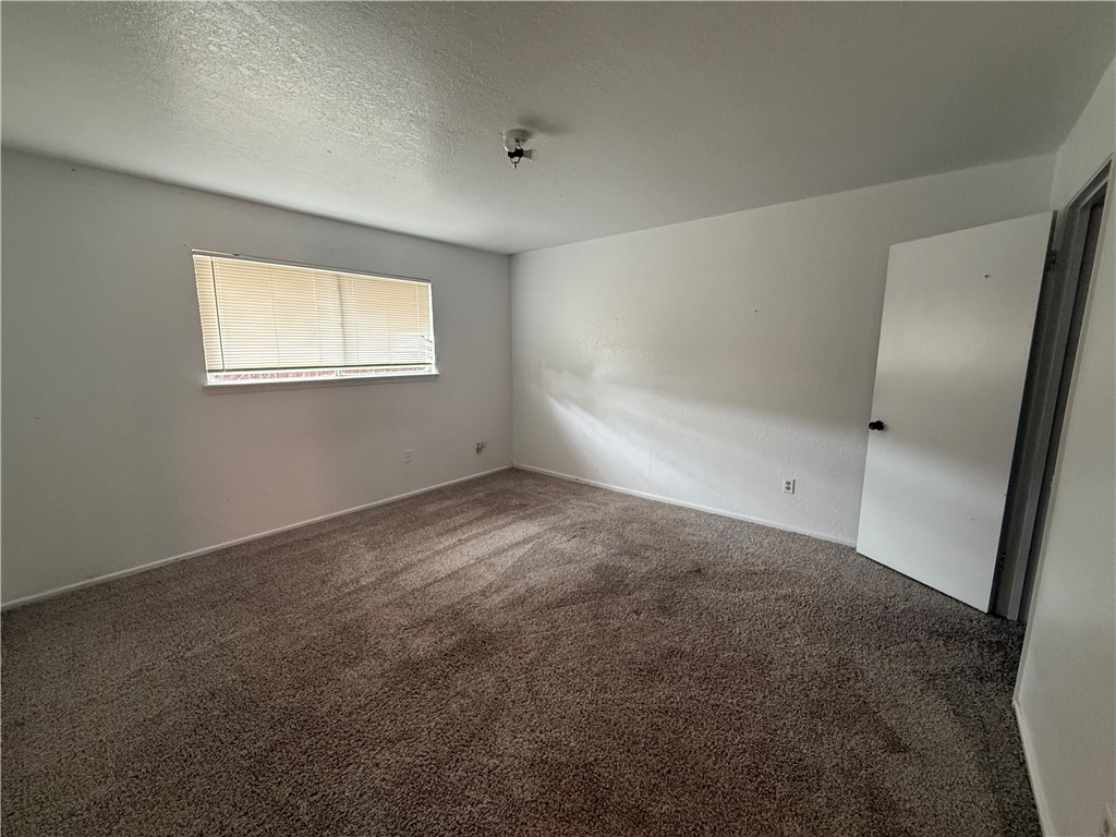 3705 Thornberry Ct Property Photo 9