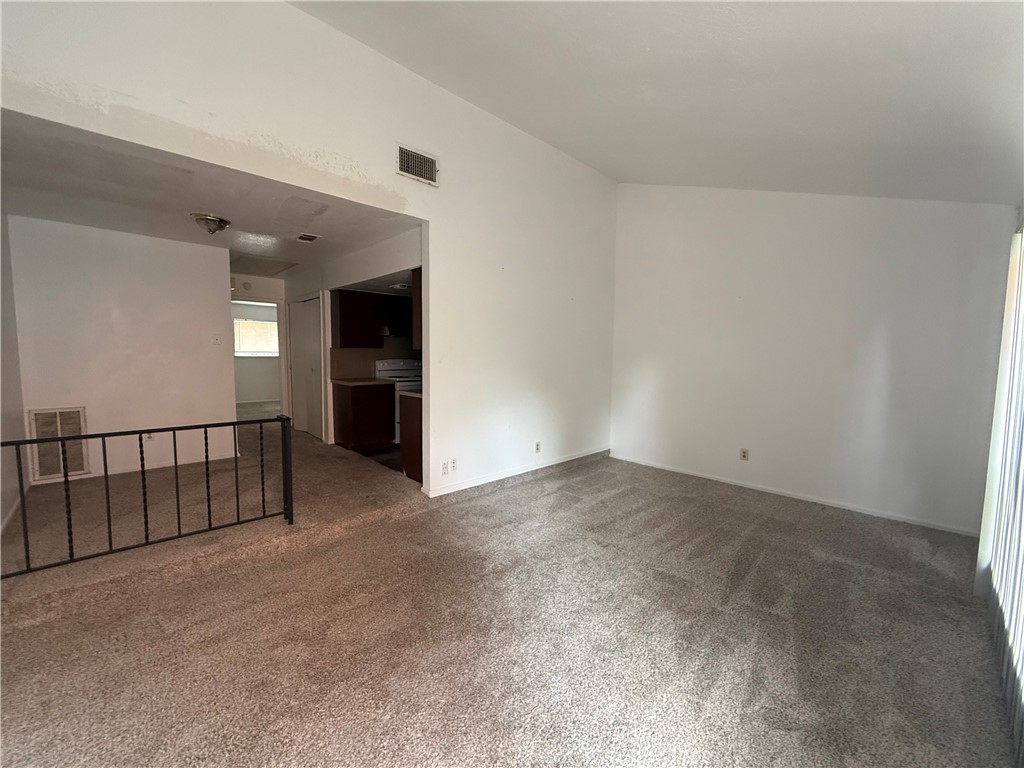 3705 Thornberry Ct Property Photo 10