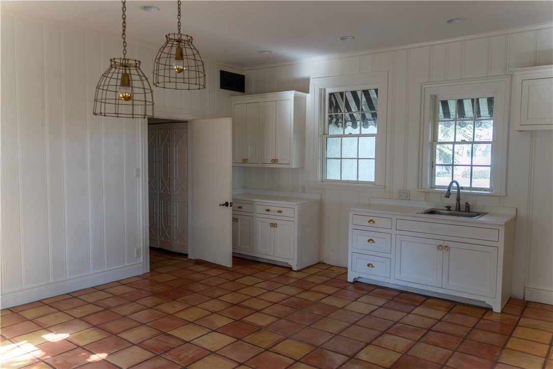 1717 Ocean Dr Property Photo 32