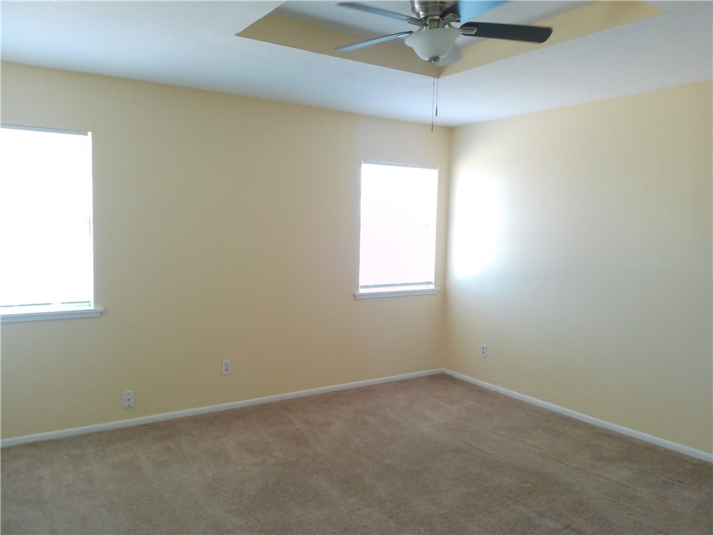 2206 Dorchester Dr Property Photo 7