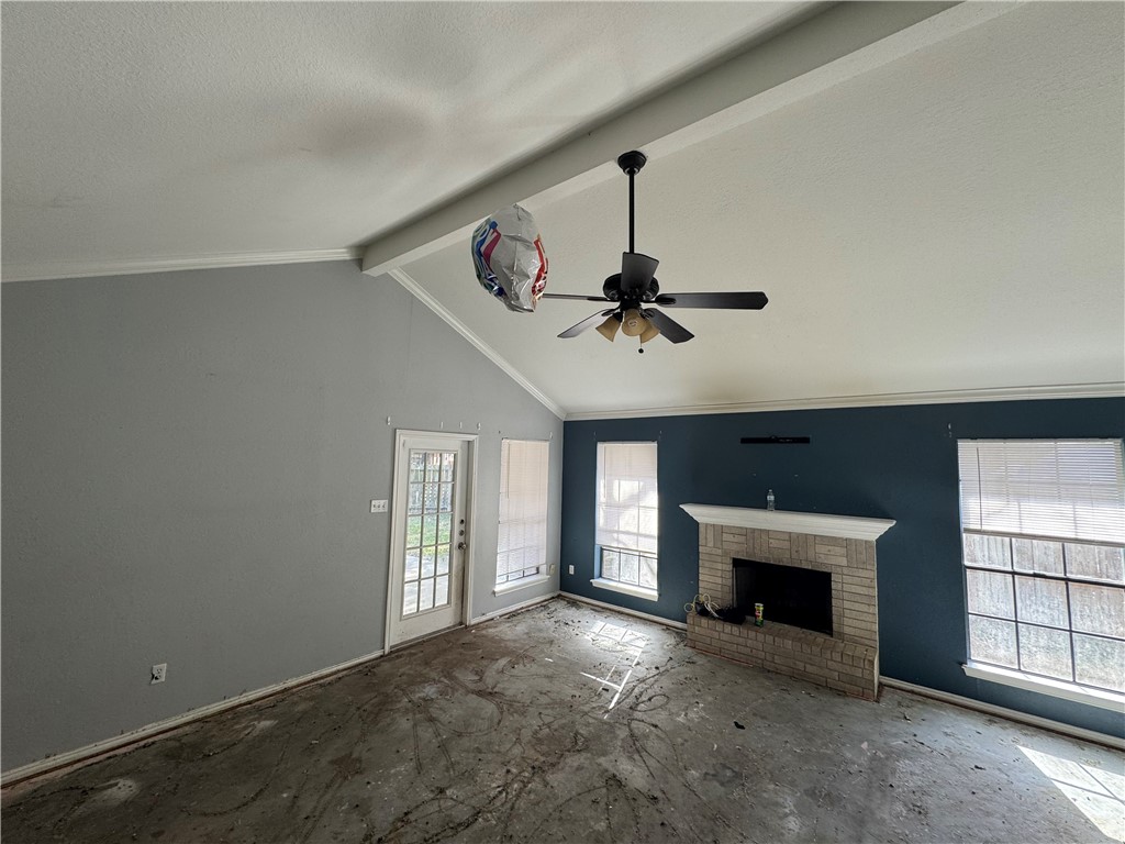 7314 S Ridge Ct Property Photo 3