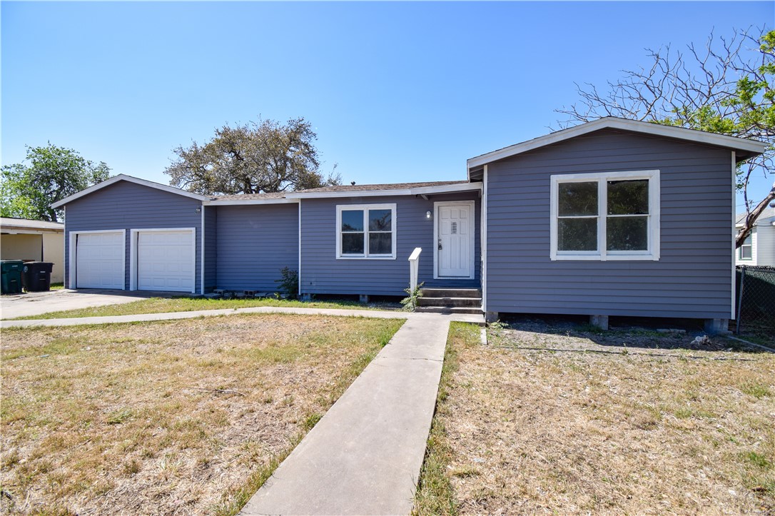3605 Poplar St Property Photo
