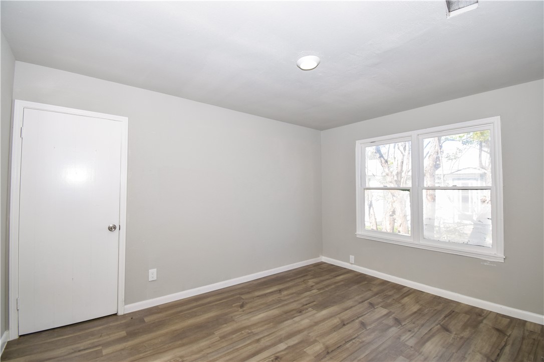 3605 Poplar St Property Photo 21