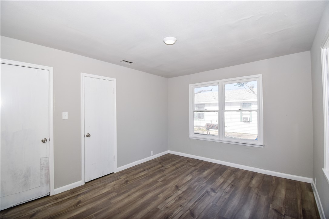 3605 Poplar St Property Photo 26