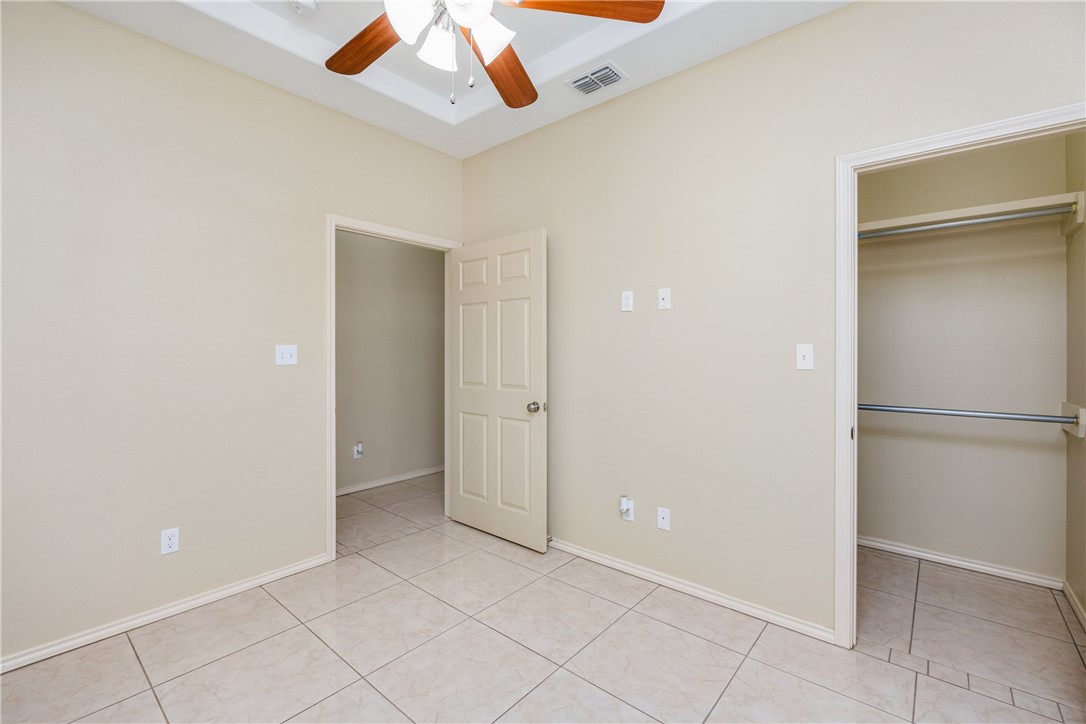 1119 E Henrietta Ave Property Photo 19