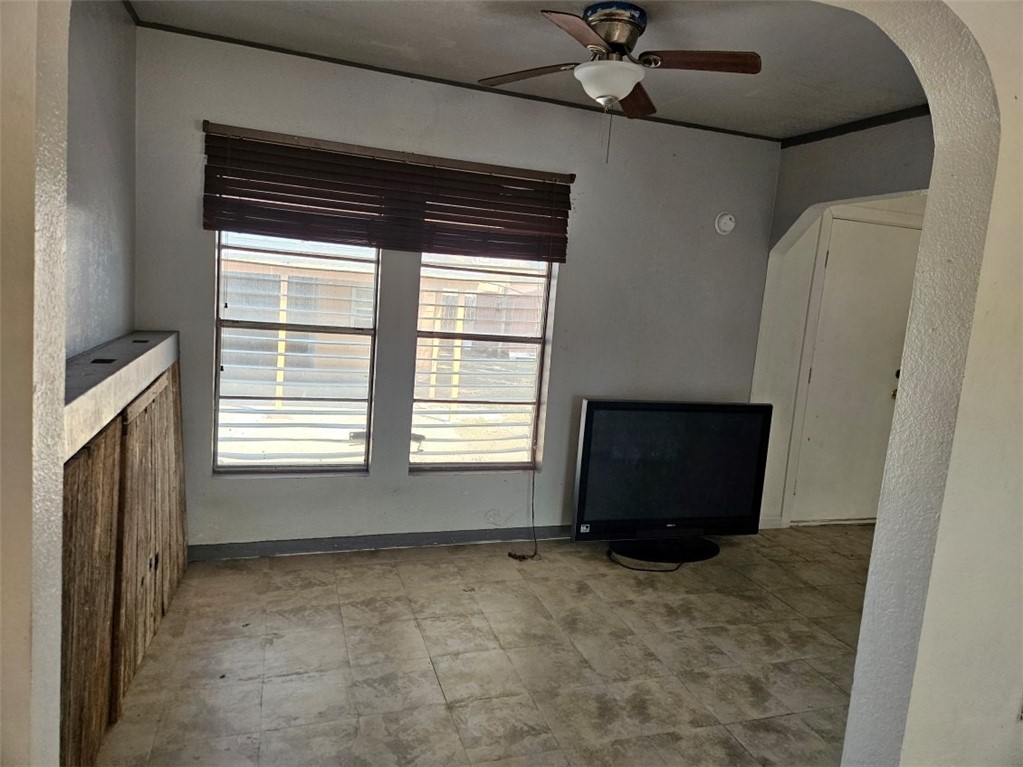 5018 Bevly Dr Property Photo 9