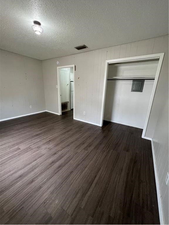 202 Hinton St Property Photo 6