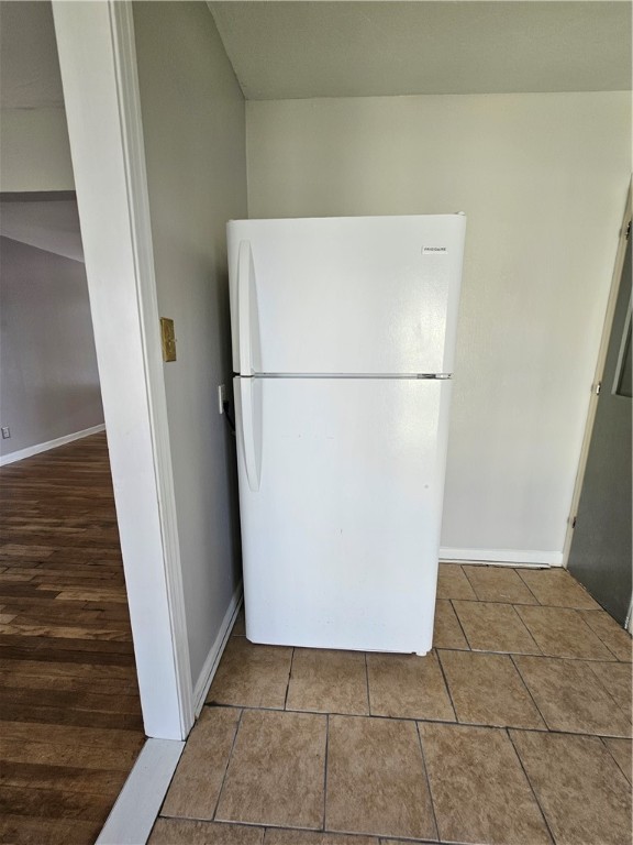 1517 Ocean Dr 3 Property Photo 3