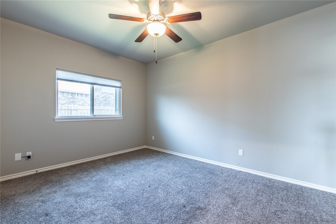 8106 Olympic Dr Property Photo 9