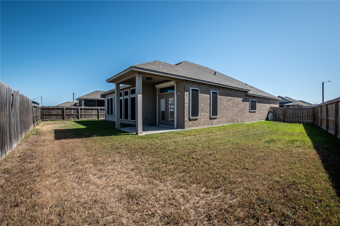 8106 Olympic Dr Property Photo 17
