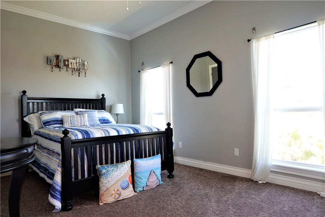 318 Pebble Beach Dr Property Photo 29